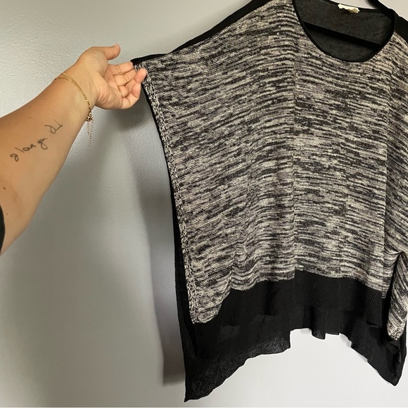 Eileen Fisher Woman Organic Linen Poncho Grey Black OSFM - Picture 4 of 11